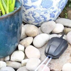 Blagdon Liberty Solar Air Pump - 1055741 -Water Garden Kit blagdon liberty pond oxygenator