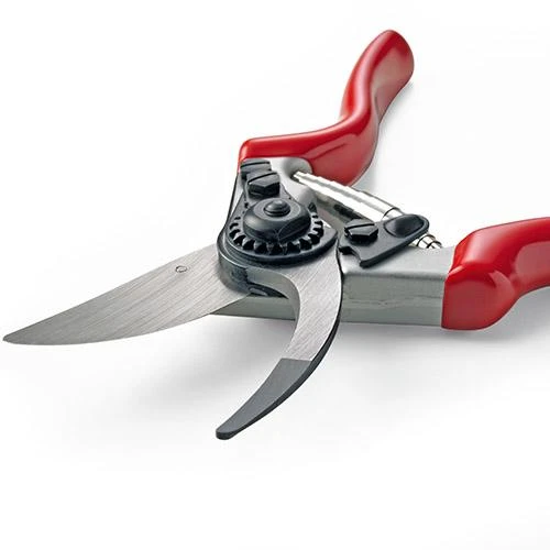 Darlac Expert Bypass Pruner DP1030A 1 Darlac Expert Bypass Pruner DP1030A